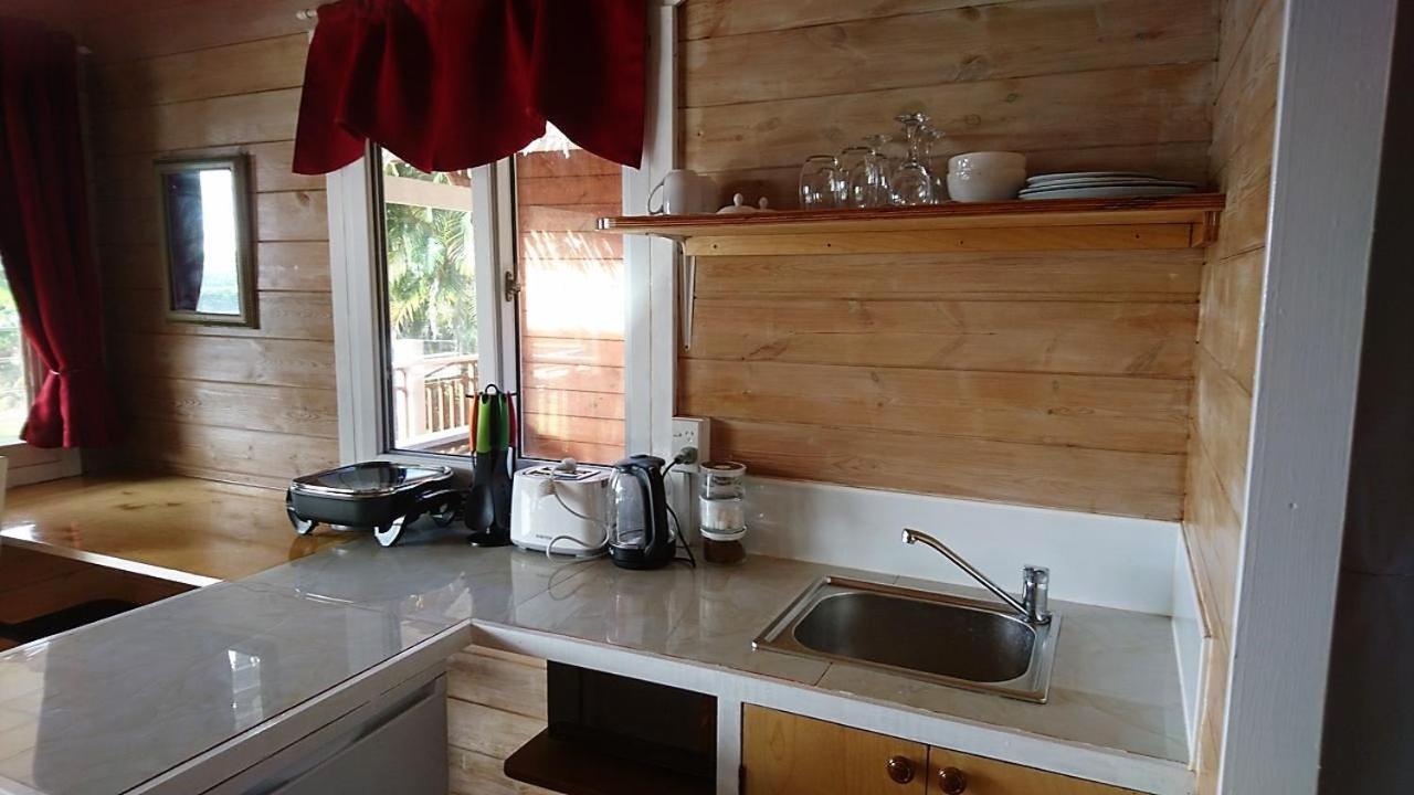 Red Hibiscus Villas 라로통가 외부 사진