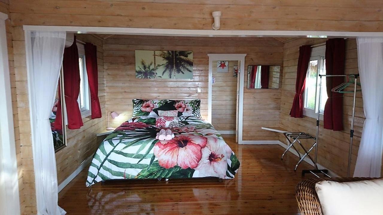 Red Hibiscus Villas 라로통가 외부 사진