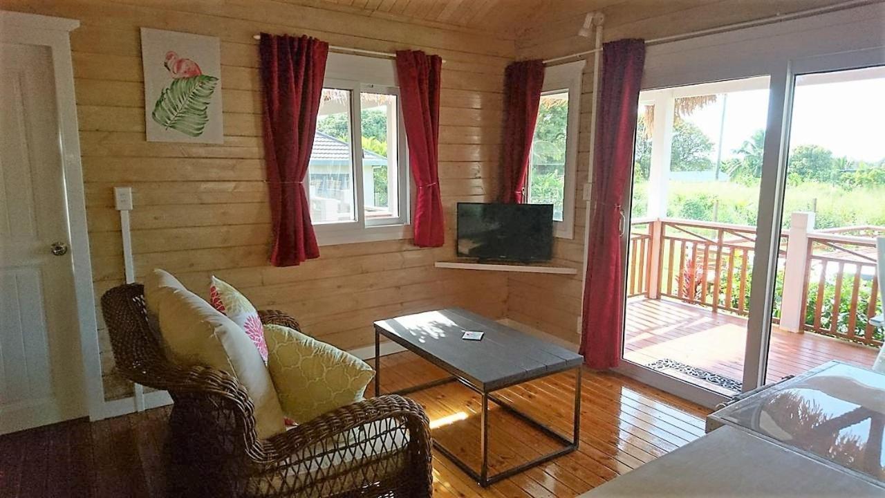 Red Hibiscus Villas 라로통가 외부 사진