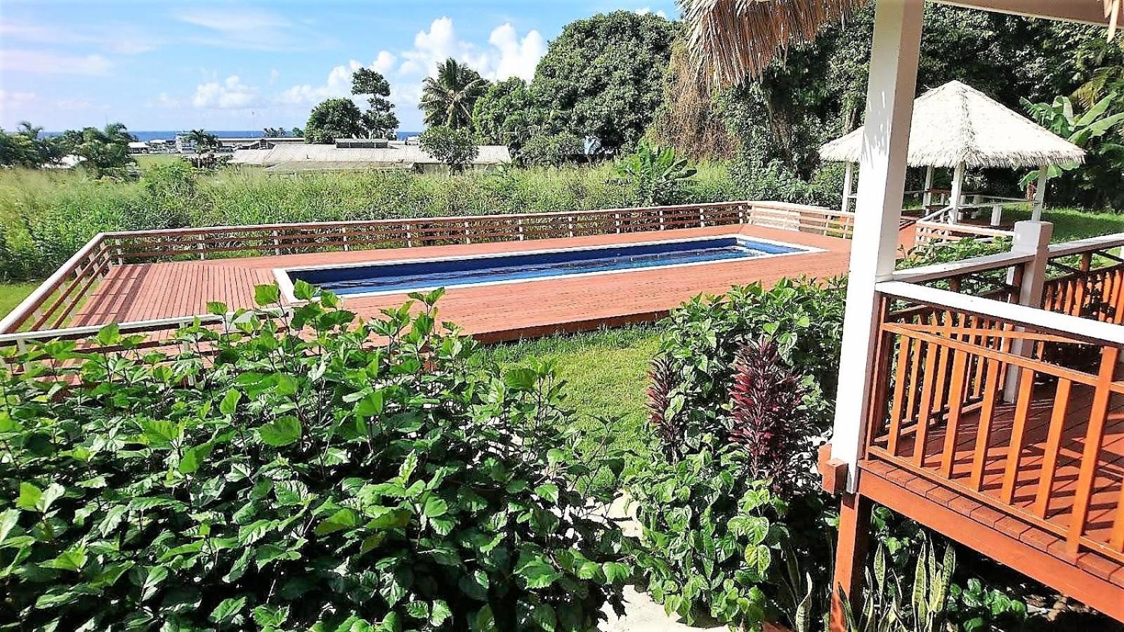 Red Hibiscus Villas 라로통가 외부 사진